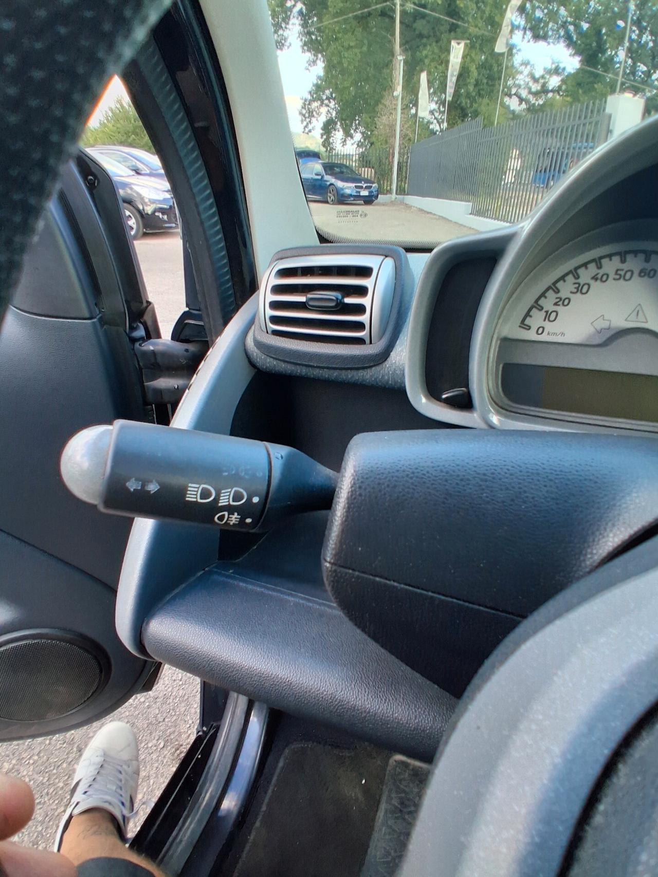 Smart ForTwo total black