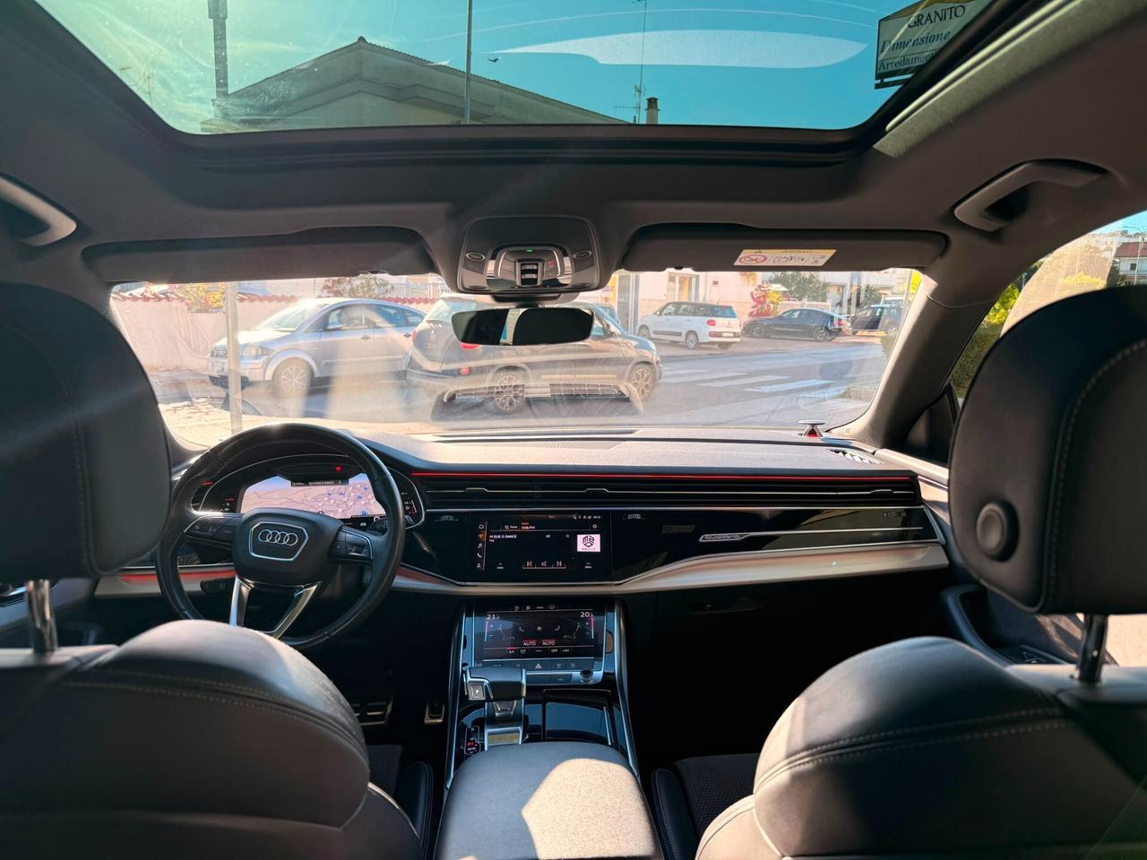 audi q8 s line 2022 tetto!