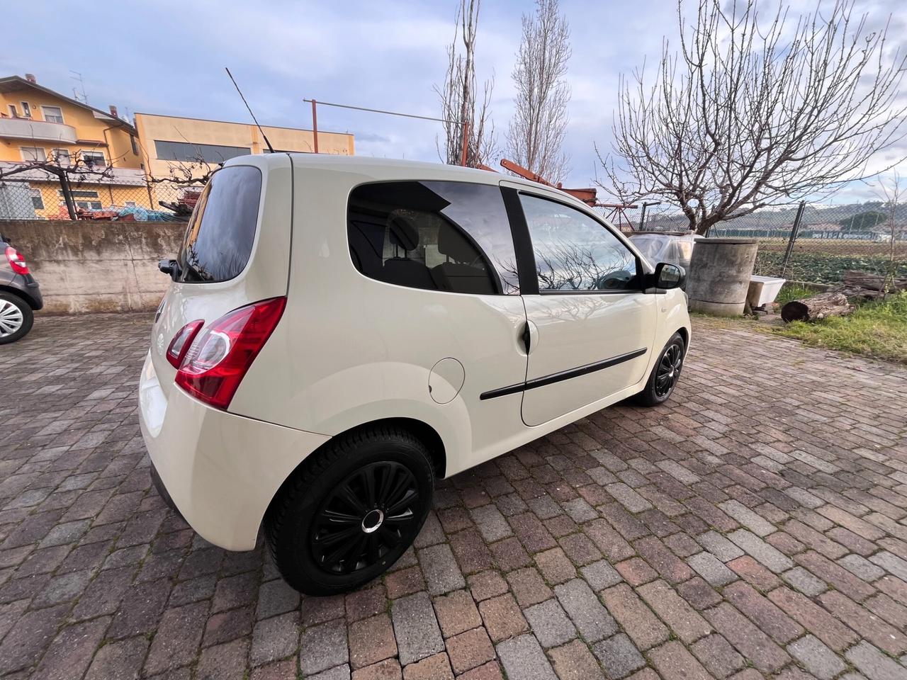 Renault Twingo 1.2 16V Wave