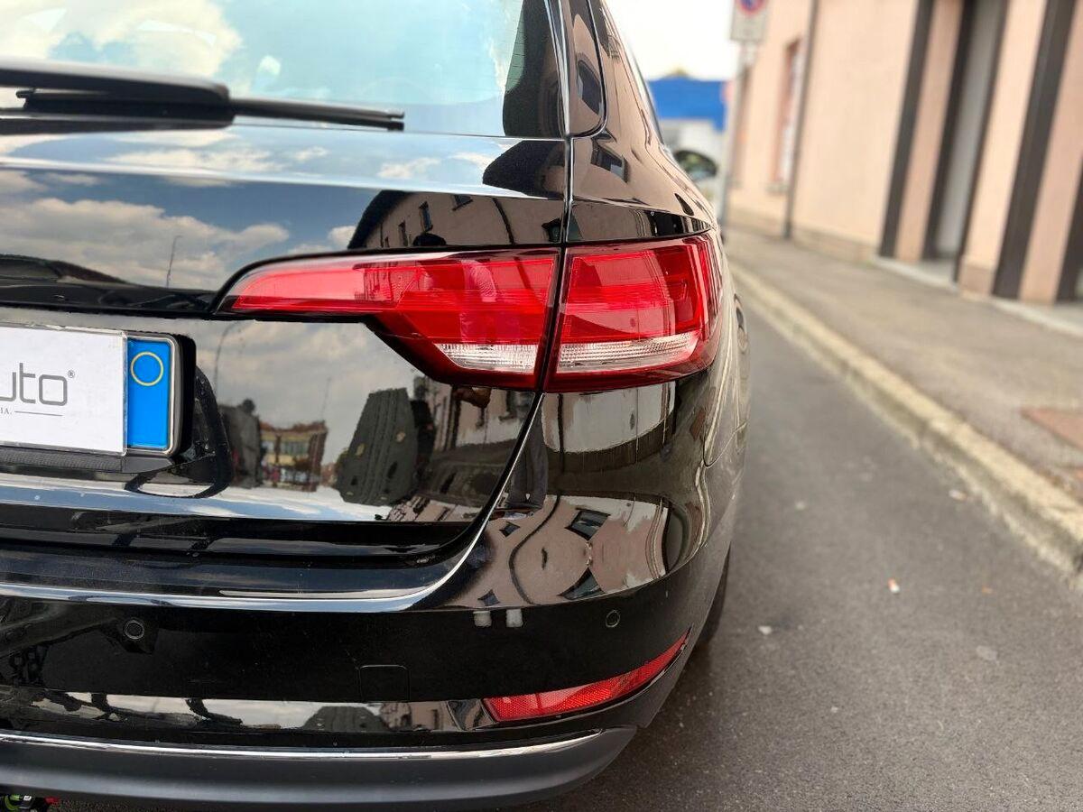 Audi A4 Avant 2.0 tdi Business Sport 190cv s-tronic