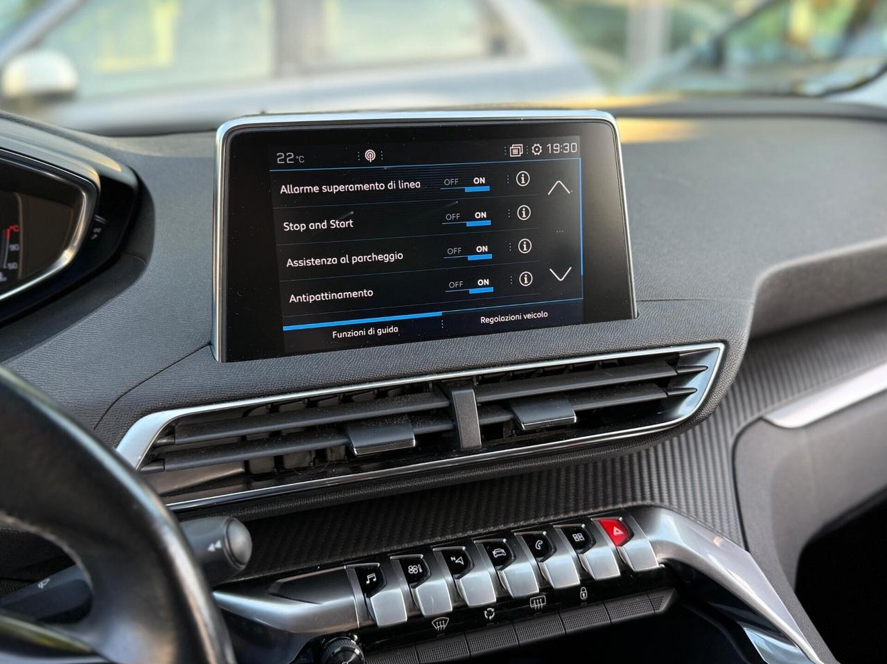 Peugeot 3008 BlueHDi 130 S&S Allure