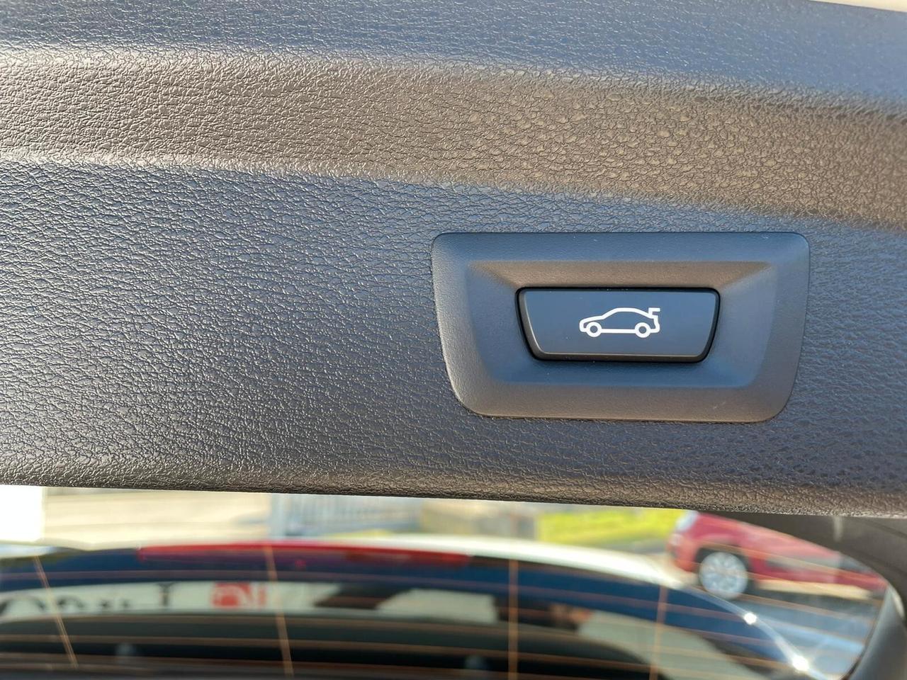 Bmw X2 sDrive18d Business-X