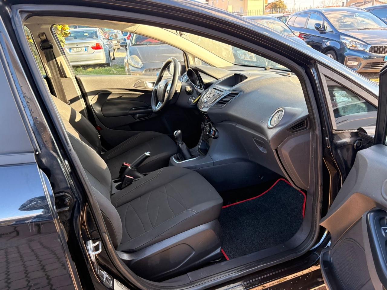 Ford Fiesta 1.4 5 porte Bz.- GPL Black & White Edition