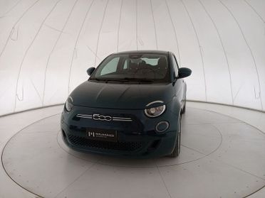 FIAT 500 LA NUOVA E Nuova Hatchback My23 La Nuova - 320 Berlina