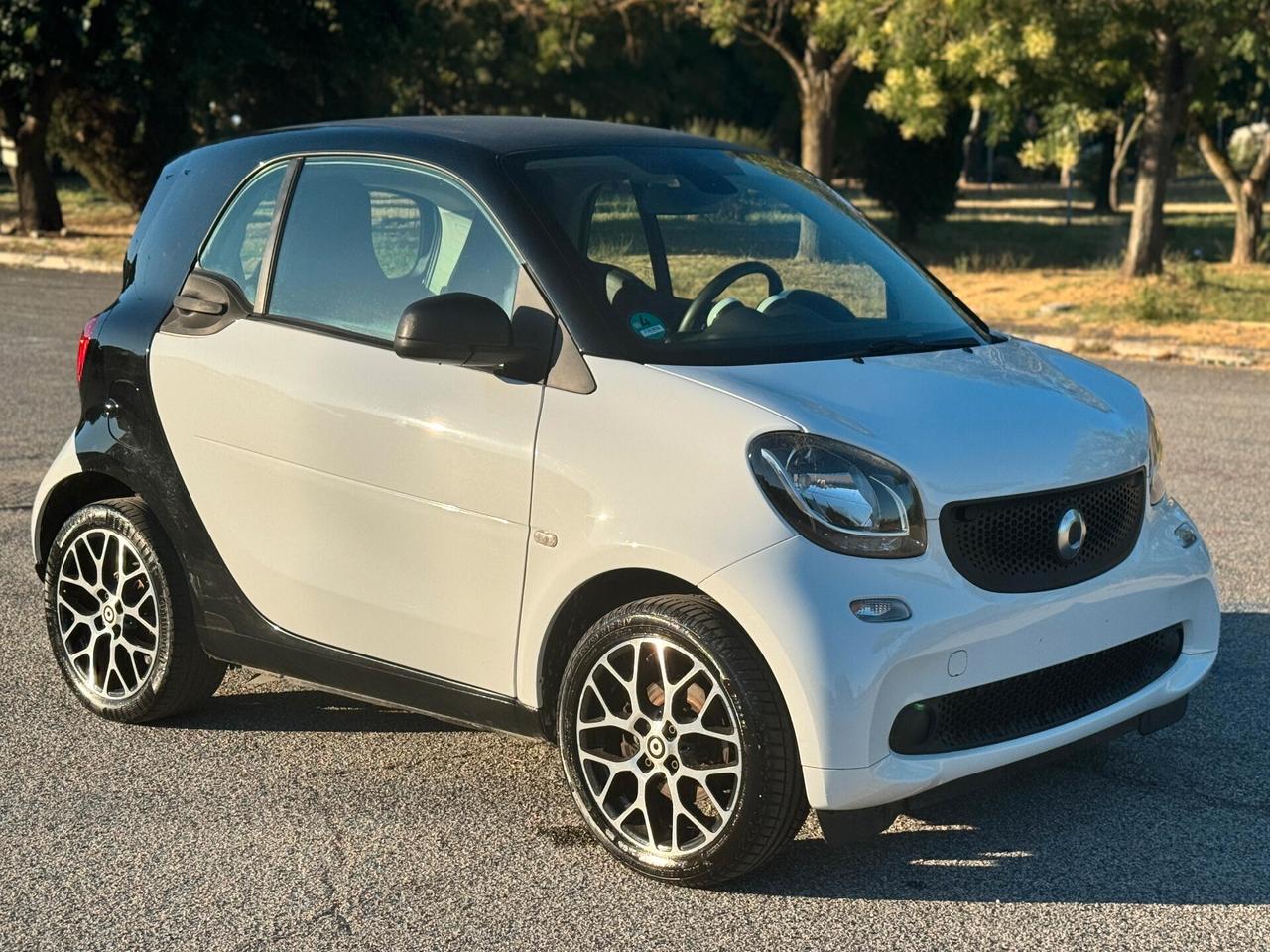 Smart ForTwo 71cv -NESSUN VINCOLO DI FINANZIAMENTO-
