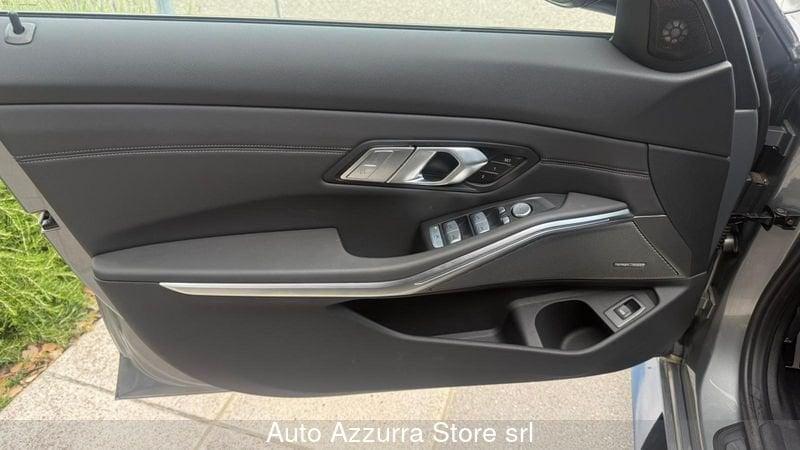 BMW M3 Berlina M3 Competition xDrive auto