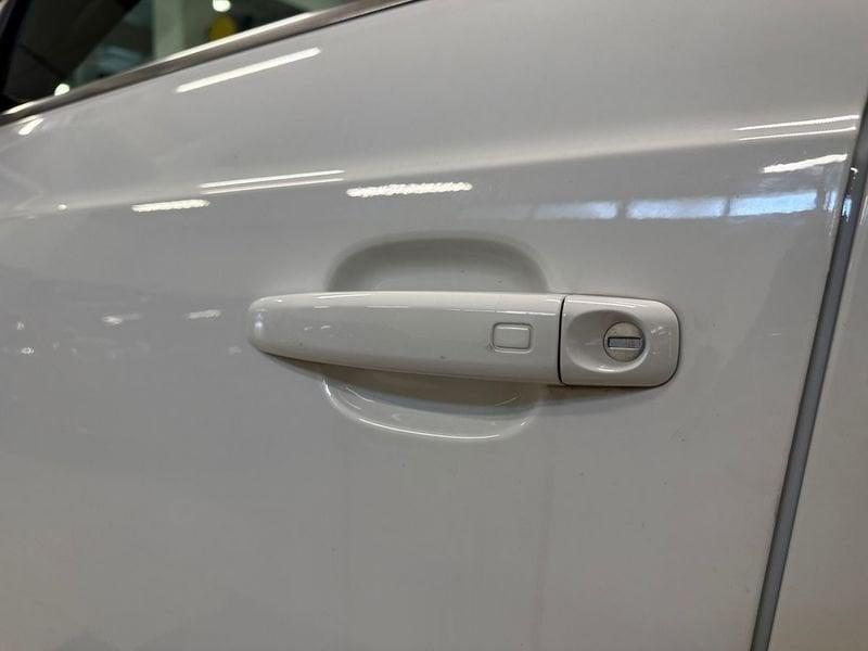 Audi Q3 2.0 tdi Business 120cv s-tronic