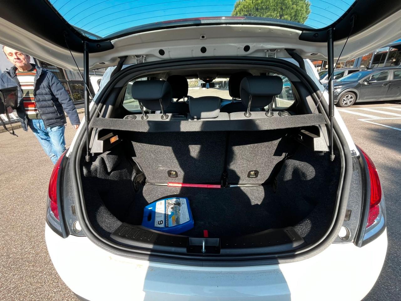 Lancia Ypsilon 1.0 FireFly 5 porte S&S Hybrid Gold