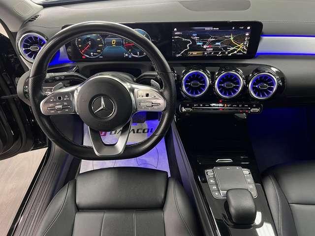 Mercedes-Benz CLA 200 CLA Shooting Brake 200 d Premium auto