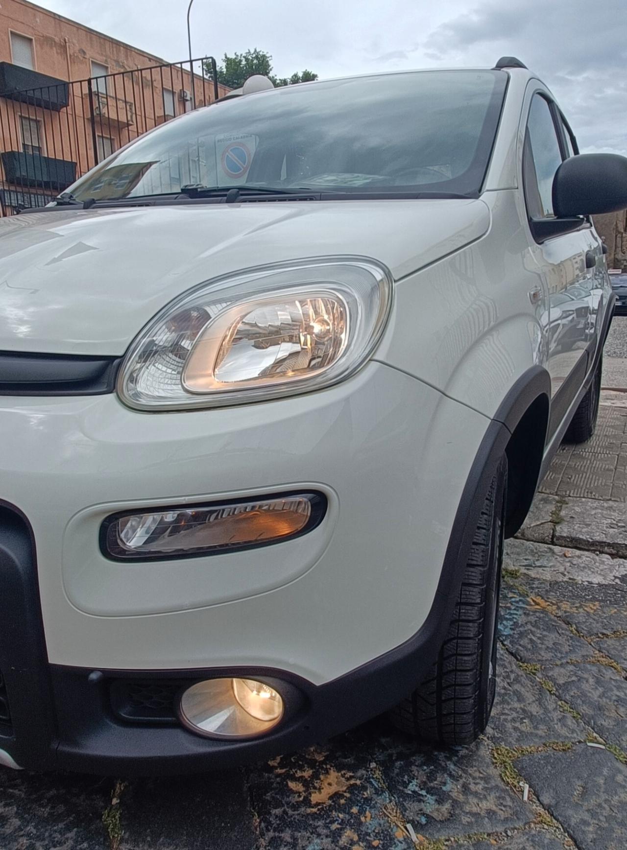 Fiat Panda 1.3 MJT 95 CV S&S 4x4 EURO 6