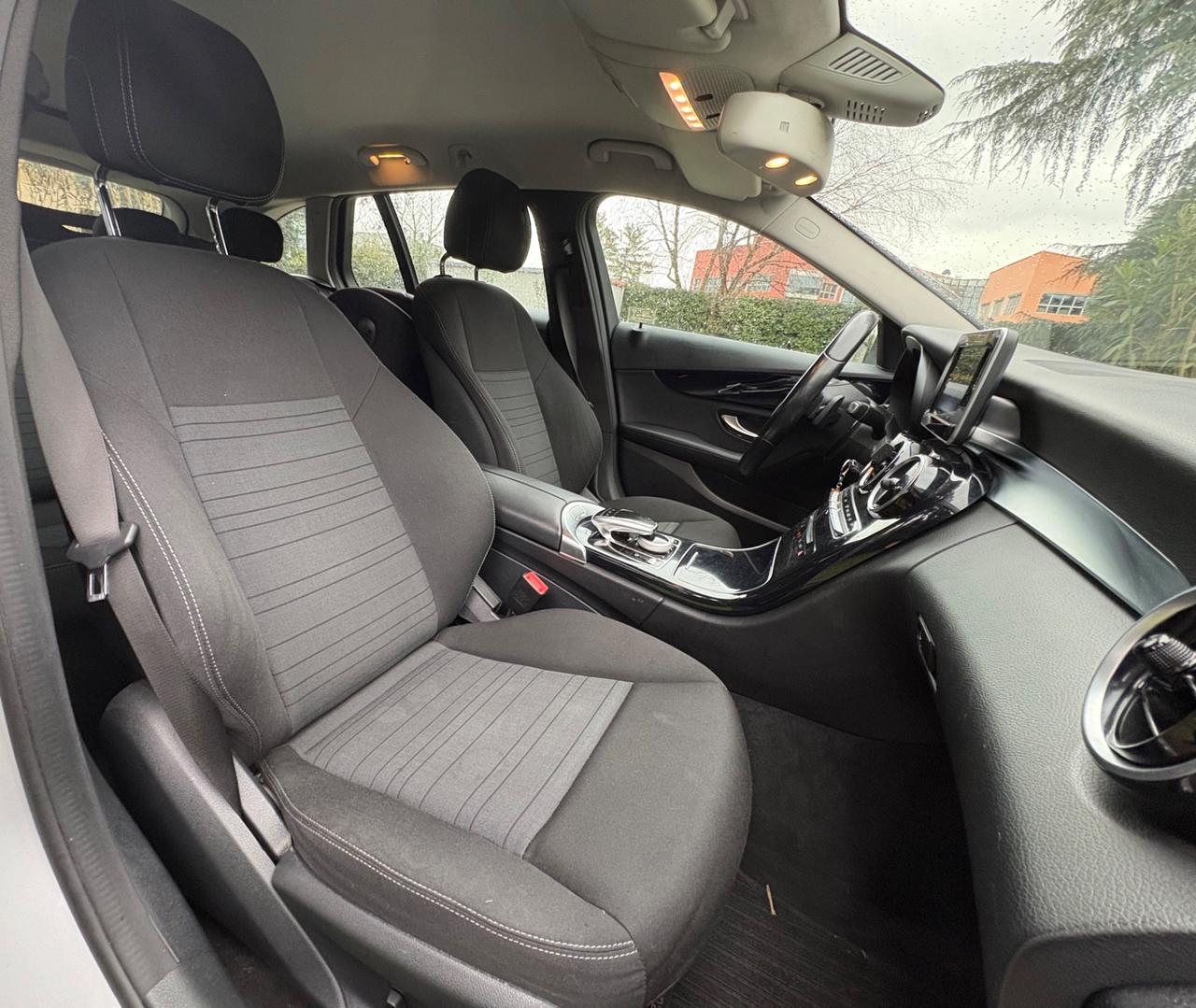 Mercedes-benz C200d Station Wagon 1.6 136cv Executive automatic