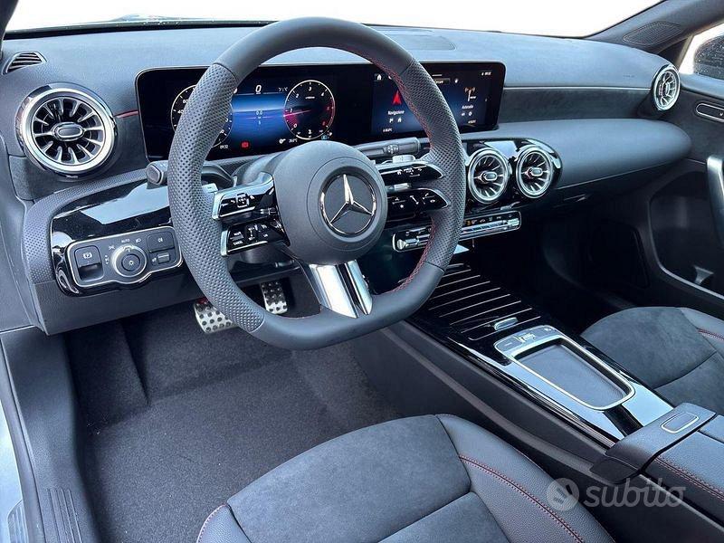 Mercedes-Benz Classe A - W177 2023 - A 180 d ...