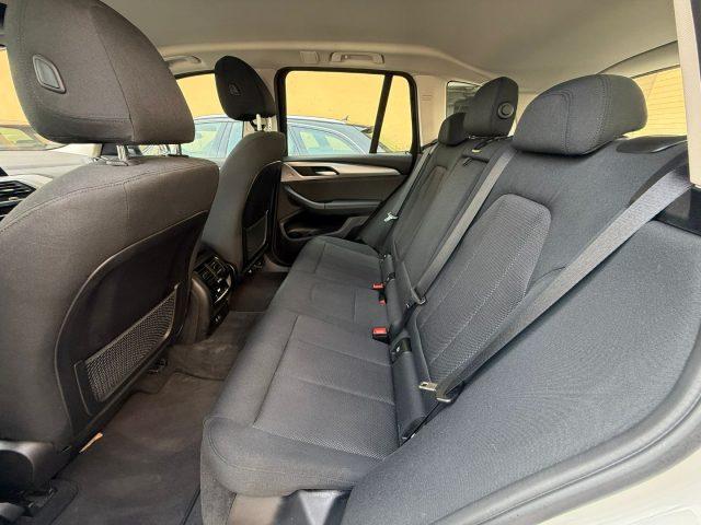 BMW X3 xDrive30e Business Advantage