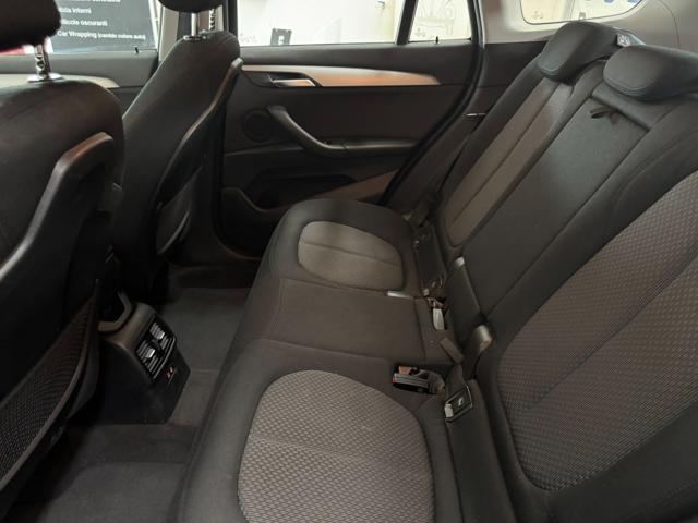 BMW X1 xDrive25e Adv. Plug-In 4x4