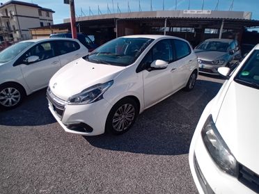 Peugeot 208 PureTech 82 5p. GPL Allure finanzio