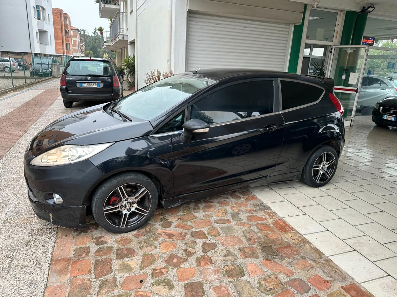 Ford Fiesta 1.4 TDCi NEOPATENTATI (12 RATE)