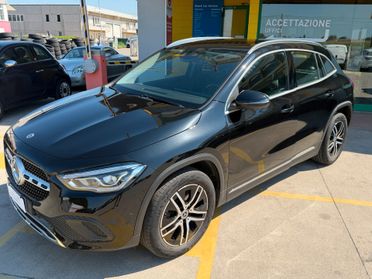 Mercedes-benz GLA 180 200 Automatic Progressive