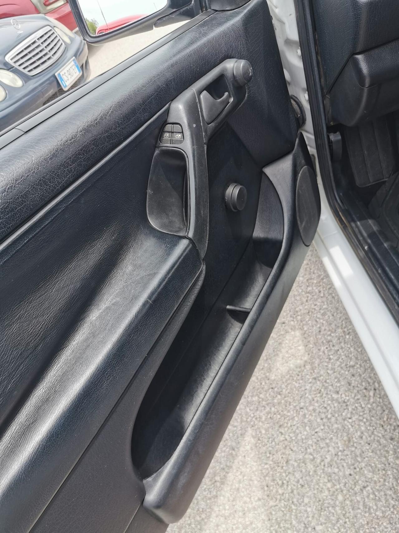 Golf Cabriolet Karman 3 serie