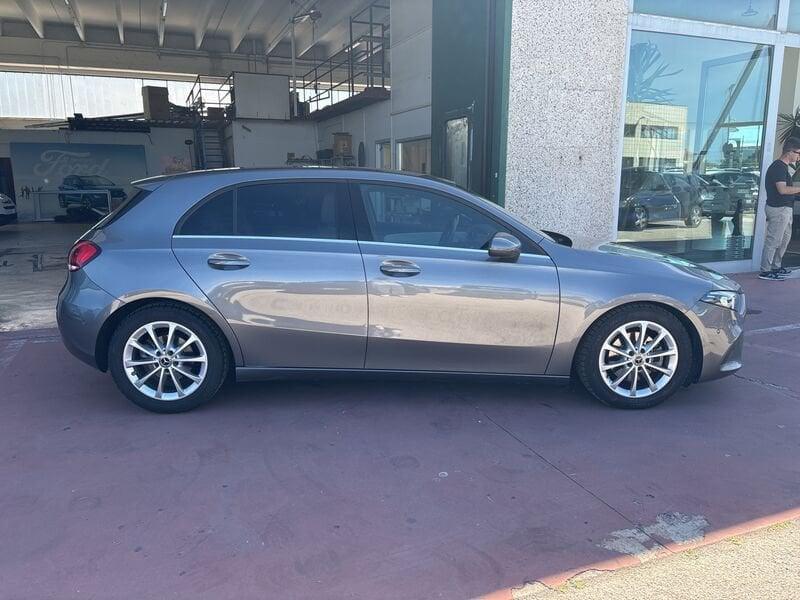 Mercedes-Benz Classe A A 180 d Automatic Business Extra