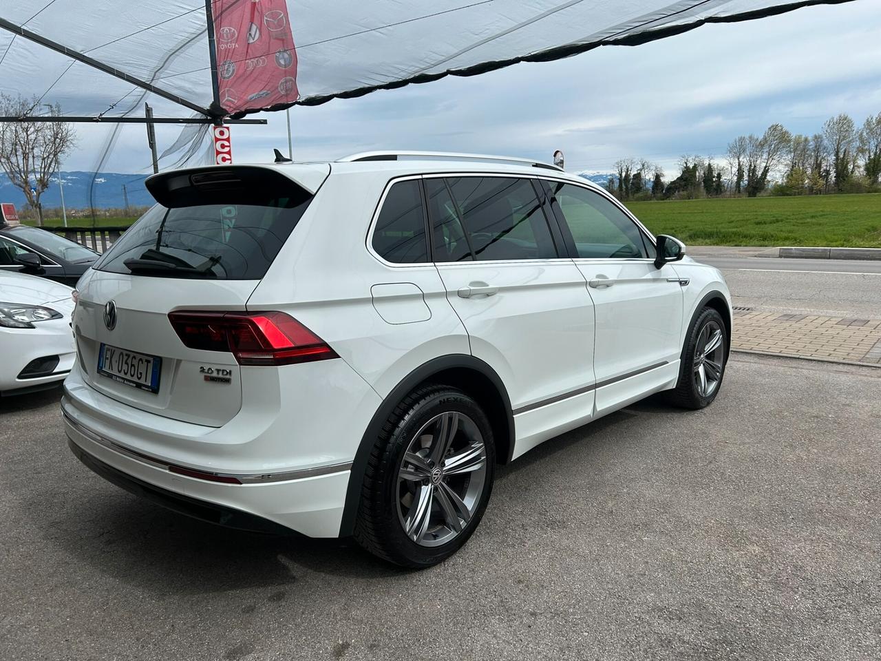 VW TIGUAN 2.0 TDI 150CV DSG 4MOTION R-Line