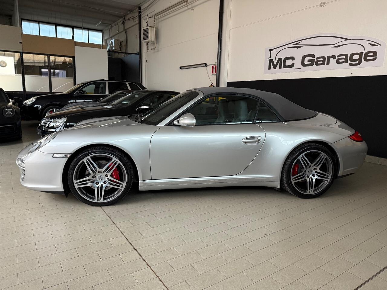 Porsche 997.2 Carrera 4S Cabriolet
