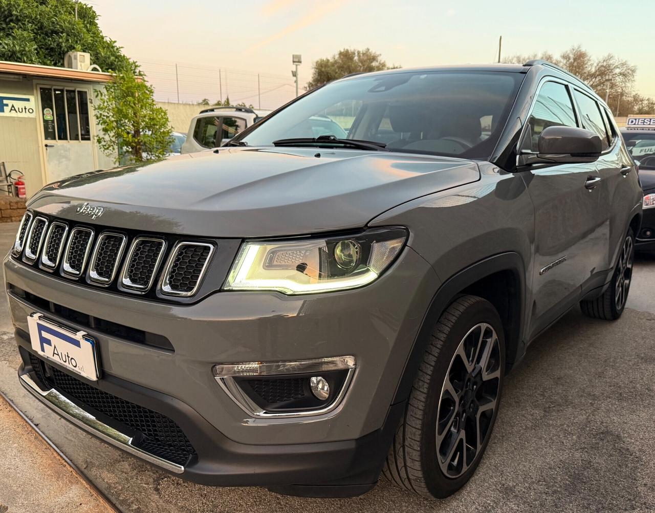 Jeep Compass 1.6 Multijet 2WD Limited FULL OPTIONAL,Cerchi 19”,LED+Xeno,bicolore,pelle,ecc.