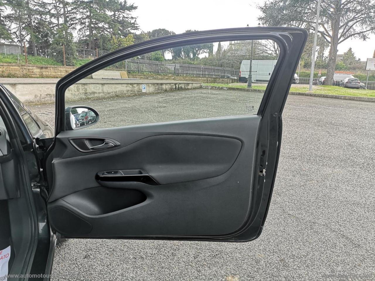 OPEL Corsa 1.2 Coupé b-Color PROMO WEB