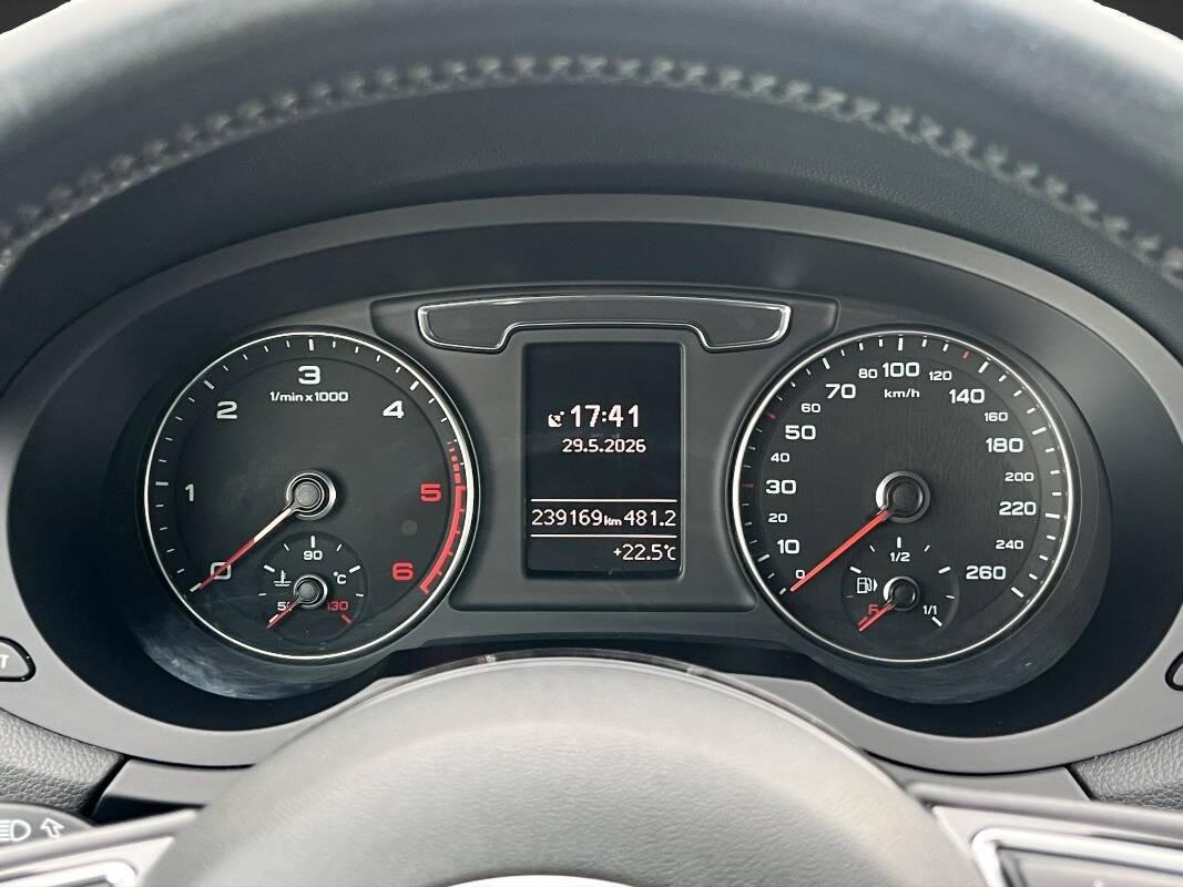 Audi Q3 2.0 tdi 150cv