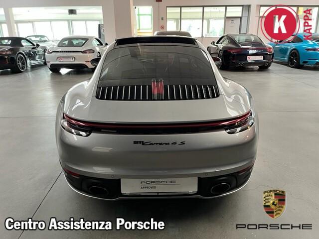 Porsche 911 Carrera 4S