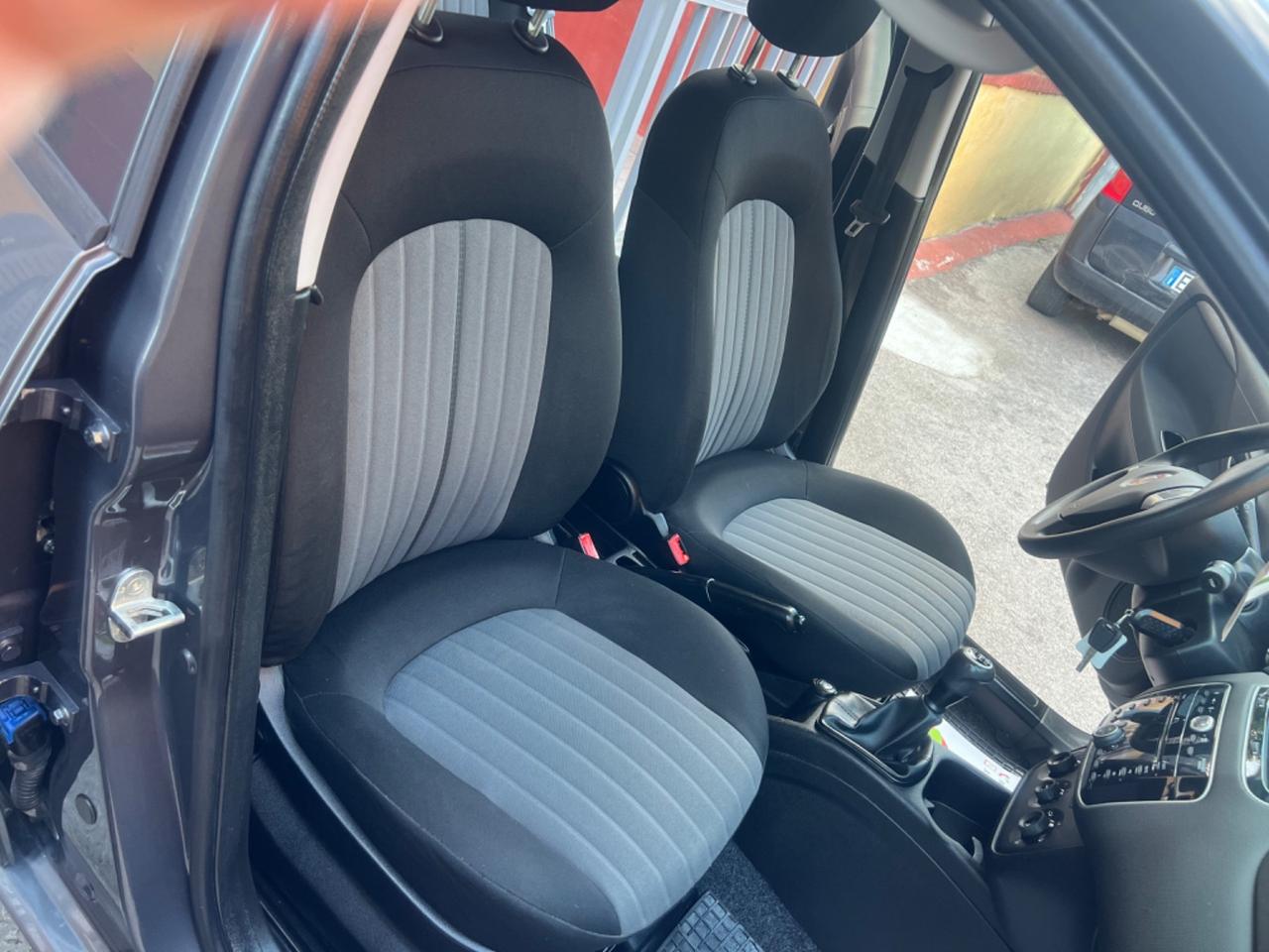 Fiat Punto 1.3 MJT II S&S 95 CV 5 porte Street