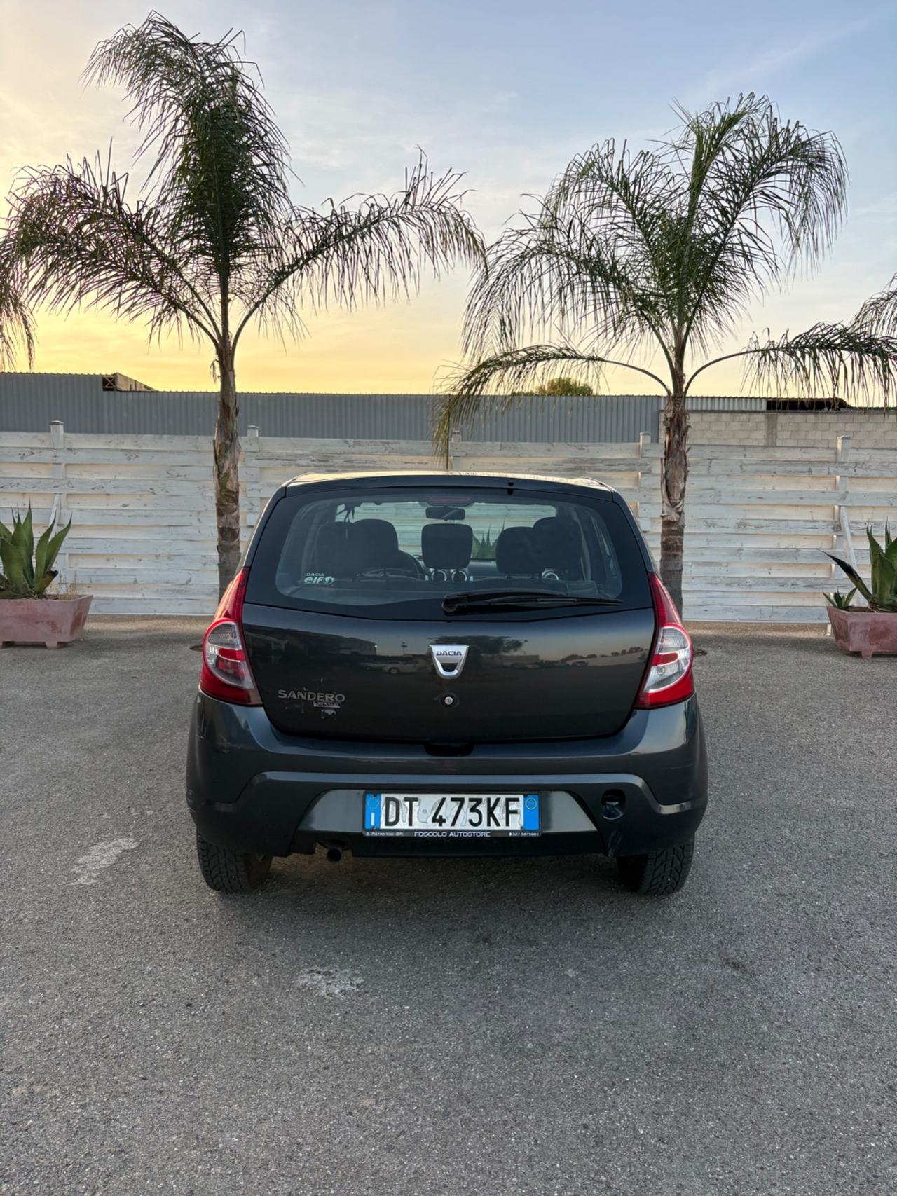 Dacia Sandero 1.4 GPL casa madre adatta a neo patentati