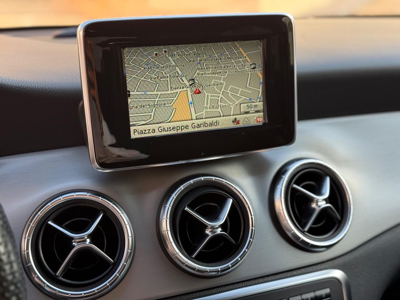 Mercedes-benz CLA 220CDI Automatic PremiumAMG 170 CV LED