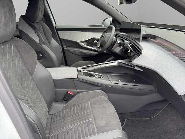 Peugeot 5008 Hybrid 145 e-DCS6 GT