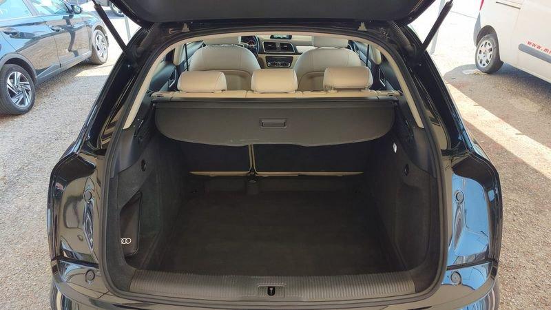 Audi Q3 2.0 TDI 110kW Business