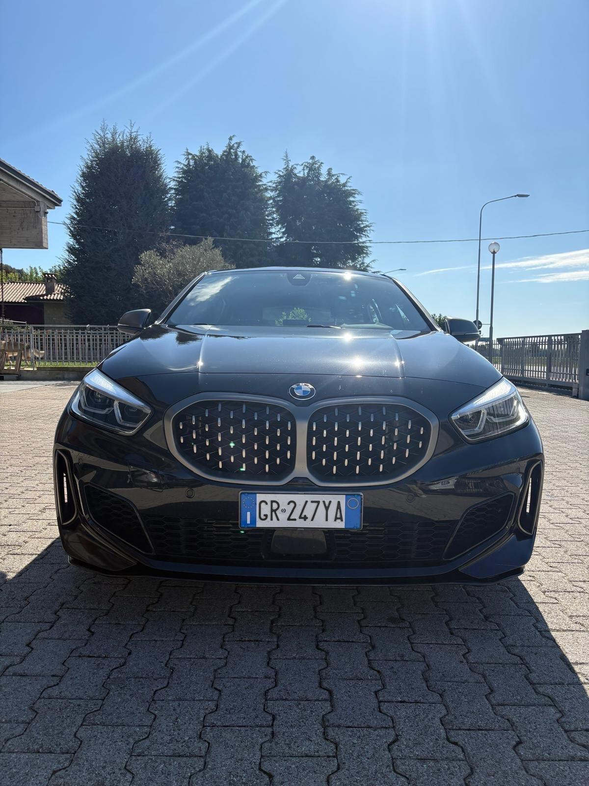 Bmw 135 M 135i xDrive Colorvision Edition