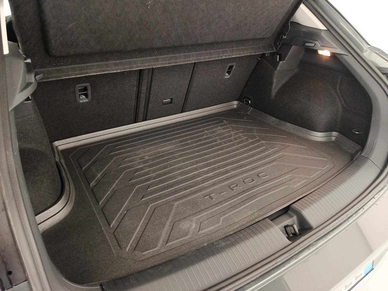 VOLKSWAGEN T-Roc - T-Roc 1.0 TSI Style