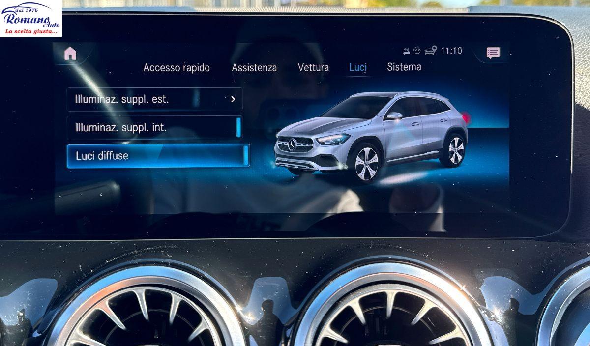 MERCEDES - Classe GLA - 200 d Automatic Sport#PACK LUCI AMBIENTE!