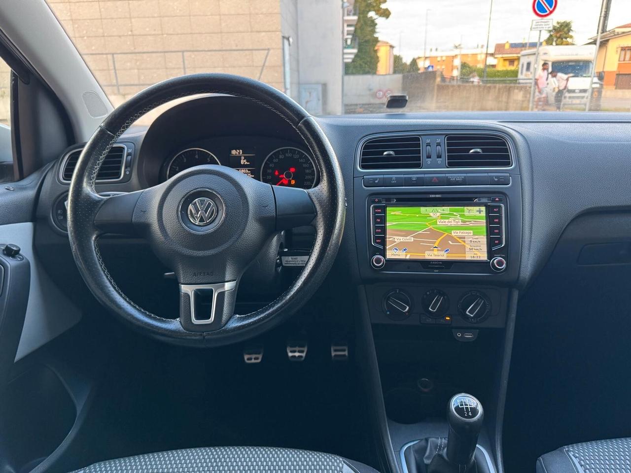 Volkswagen PoloCross 1.4 5 porte Comfortline
