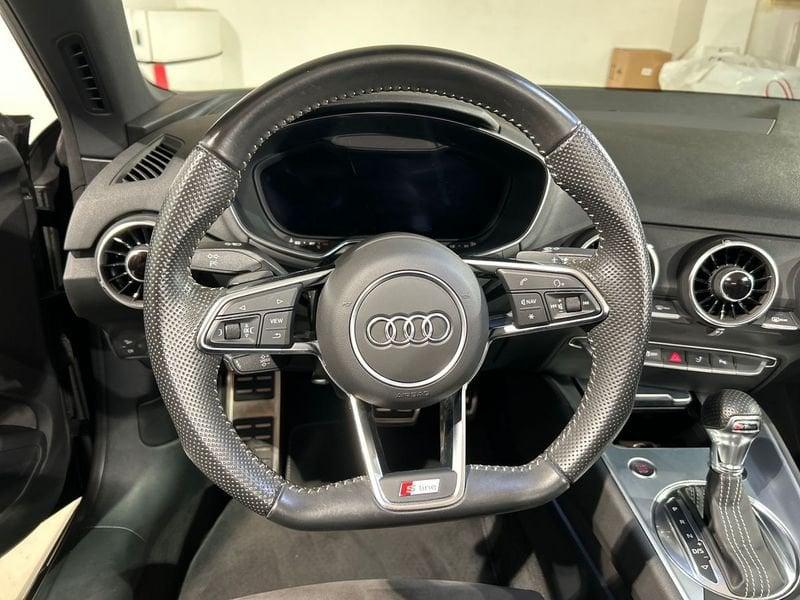 Audi TT Roadster 2.0 TFSI quattro S tronic S line