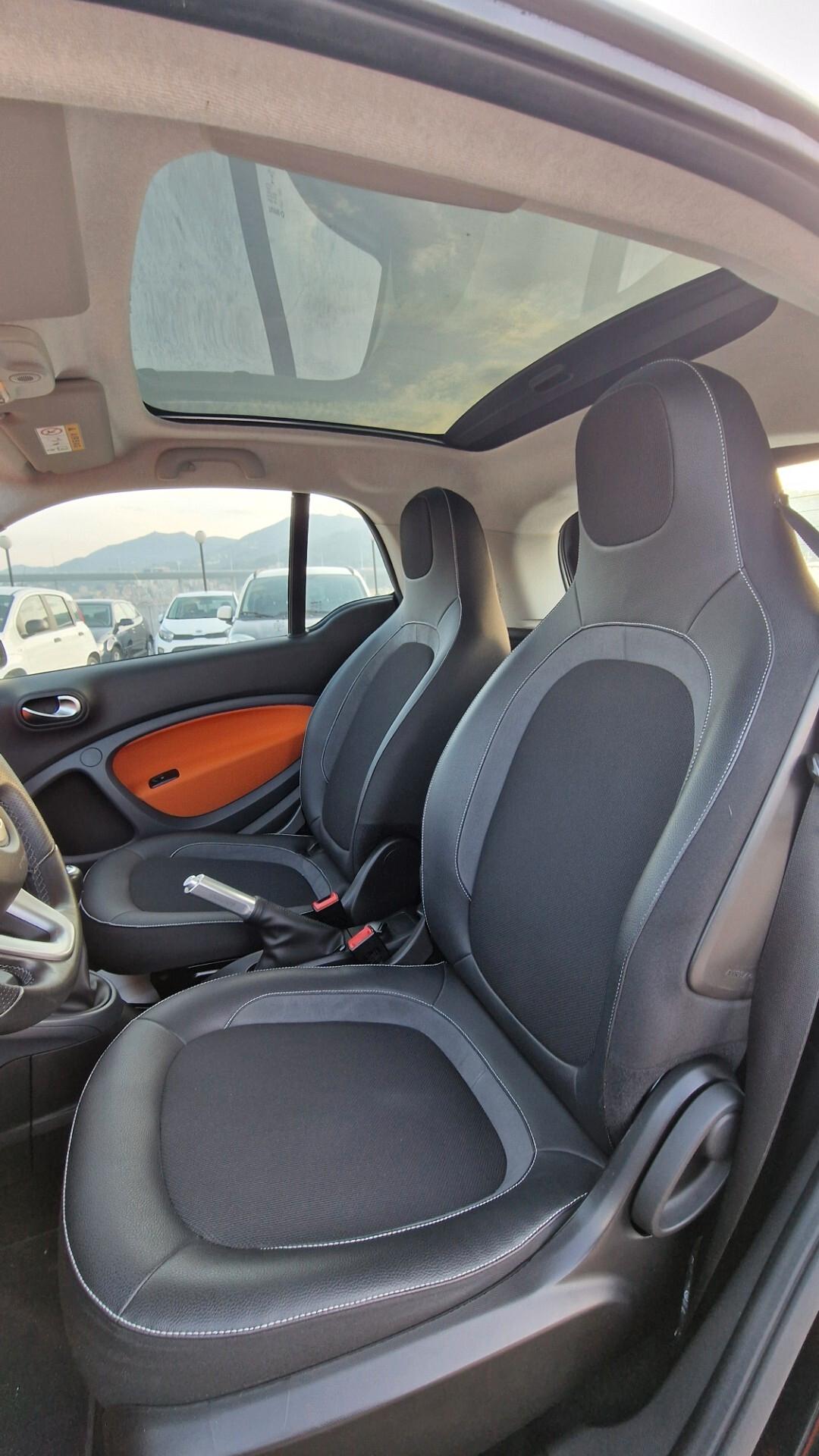 Smart ForTwo 70 1.0 twinamic Passion BRABUS STYLE