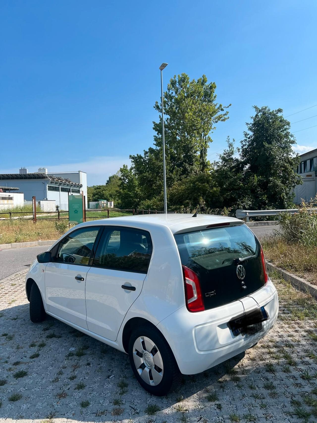 Volkswagen up! 1.0 5p. take