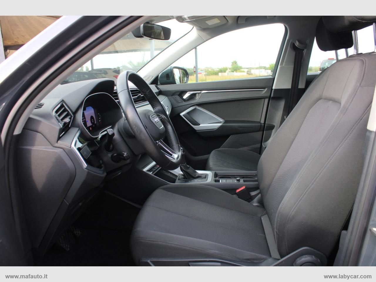 AUDI Q3 35 TDI S tronic Business