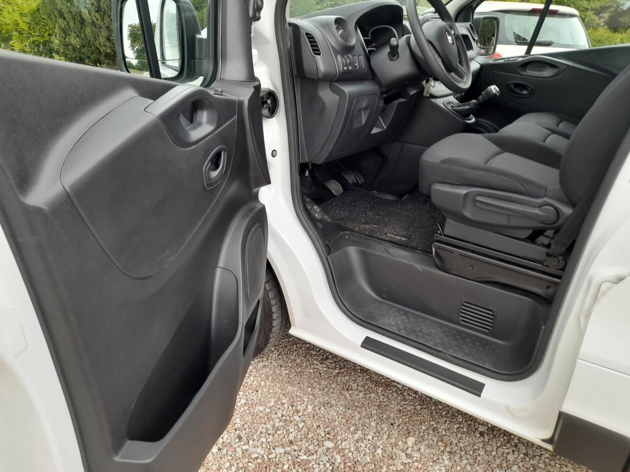 Renault Trafic T27 2.0 dCi 120CV PC-TN Furgone Ice
