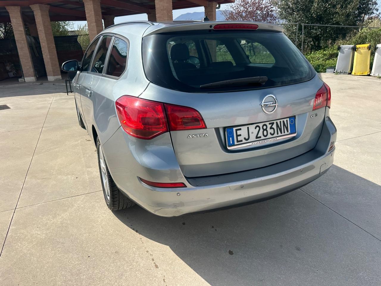 Opel Astra 1.7 CDTI 125CV