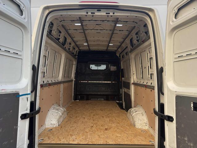 VOLKSWAGEN Crafter 2 POSTI 35 2.0 TDI 140CV 4MOTION 4X4-L3H3-PL-TA-