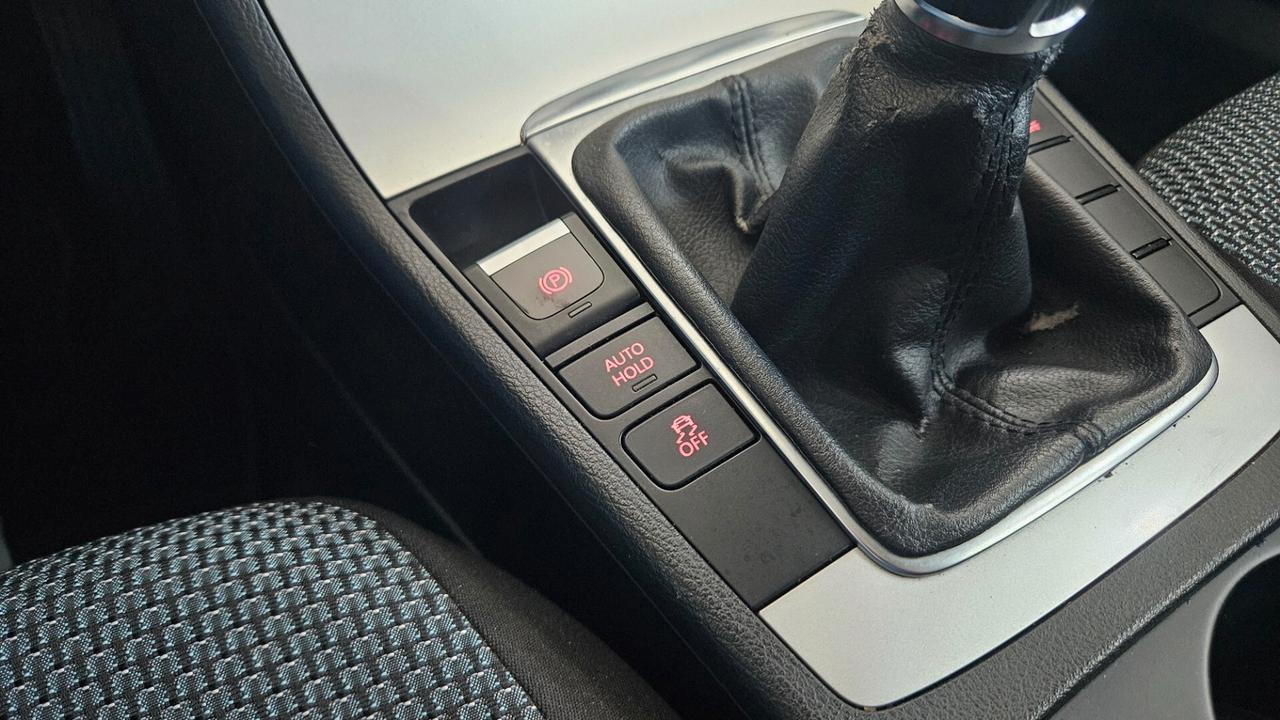 Volkswagen Passat Var. Bs. 1.6 TDI Comfortline