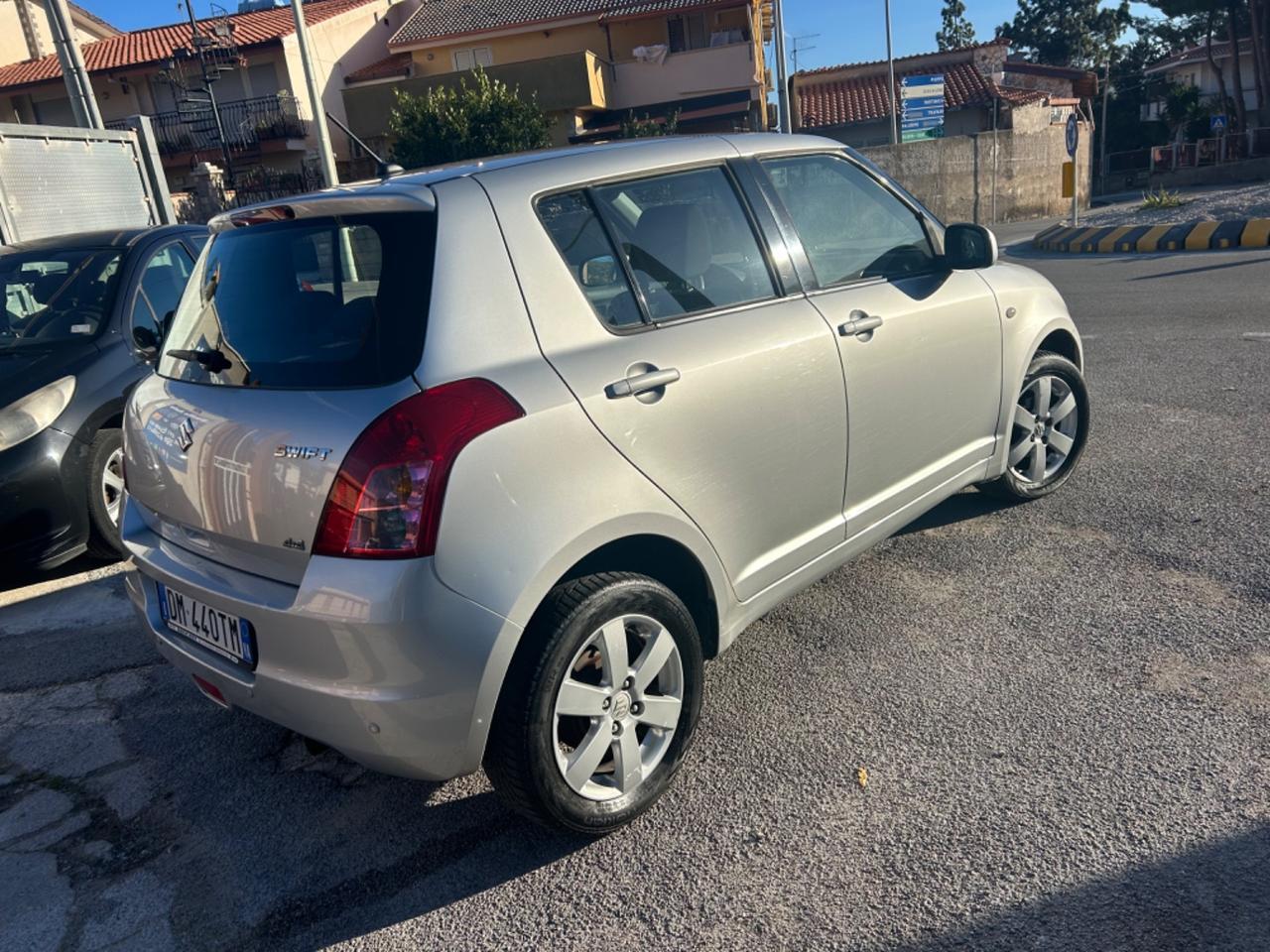 Suzuki Swift 1.3 5p. GL 4x4