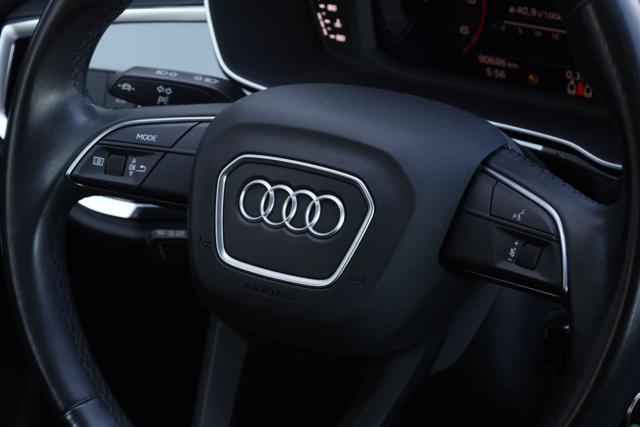 AUDI Q3 35 TDI S tronic