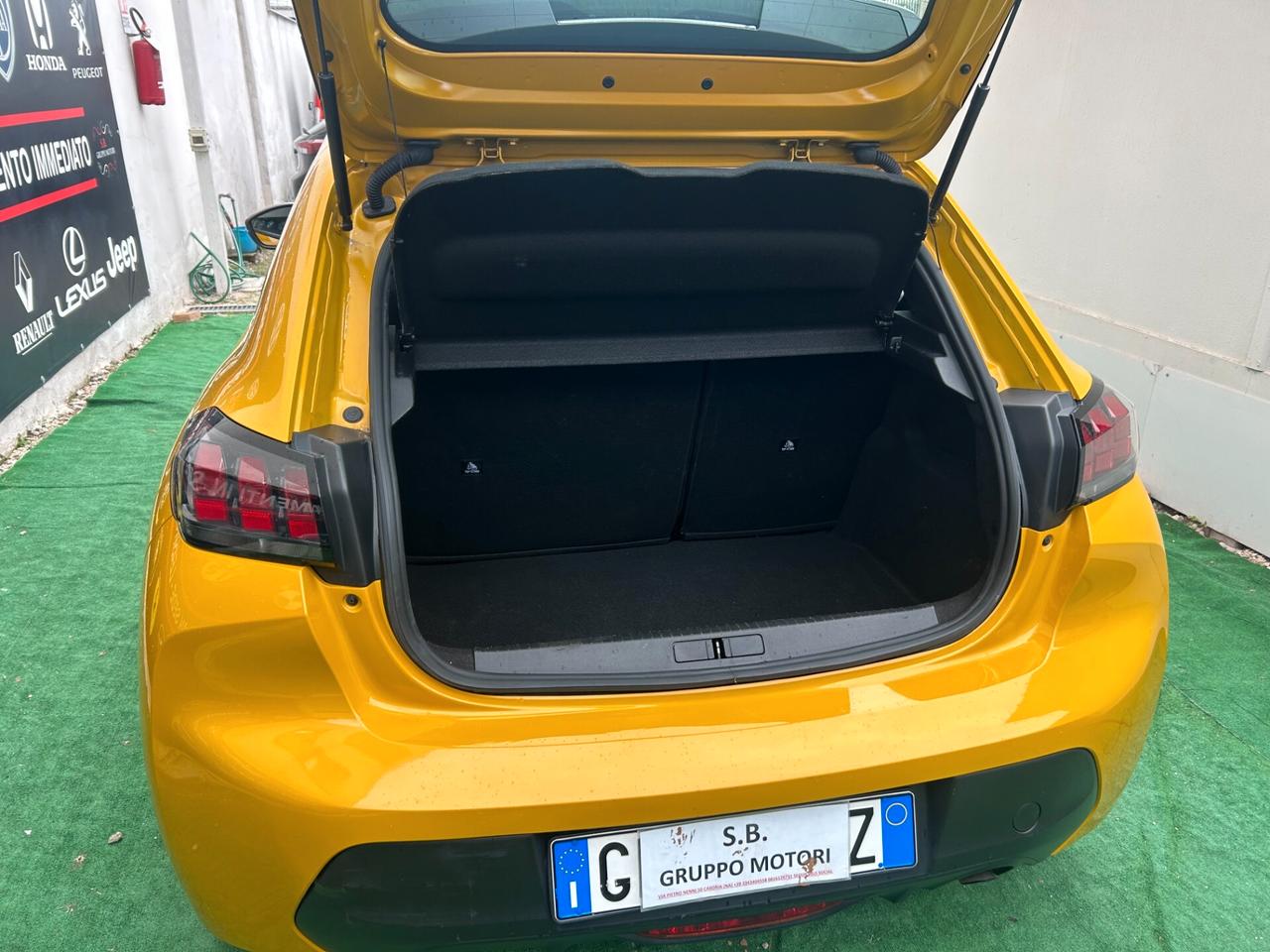 Peugeot 208 2023 1.2 75 CV LEGGI TUTTO KM CERTIFICATI!