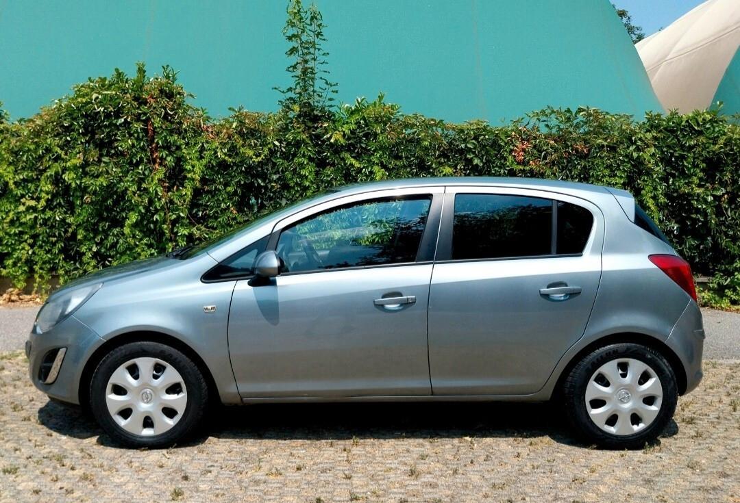 Opel Corsa 1.2 5 porte Edition